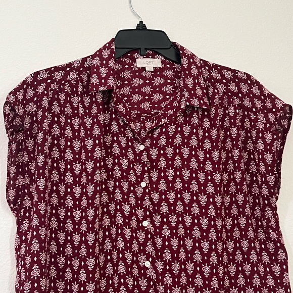 LOFT Burgundy Printed Lightweight Short-Sleeve Button-Down Shirt, Size L - Picture 2 of 8